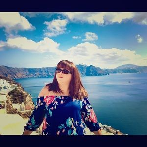 Meet your Posher, April